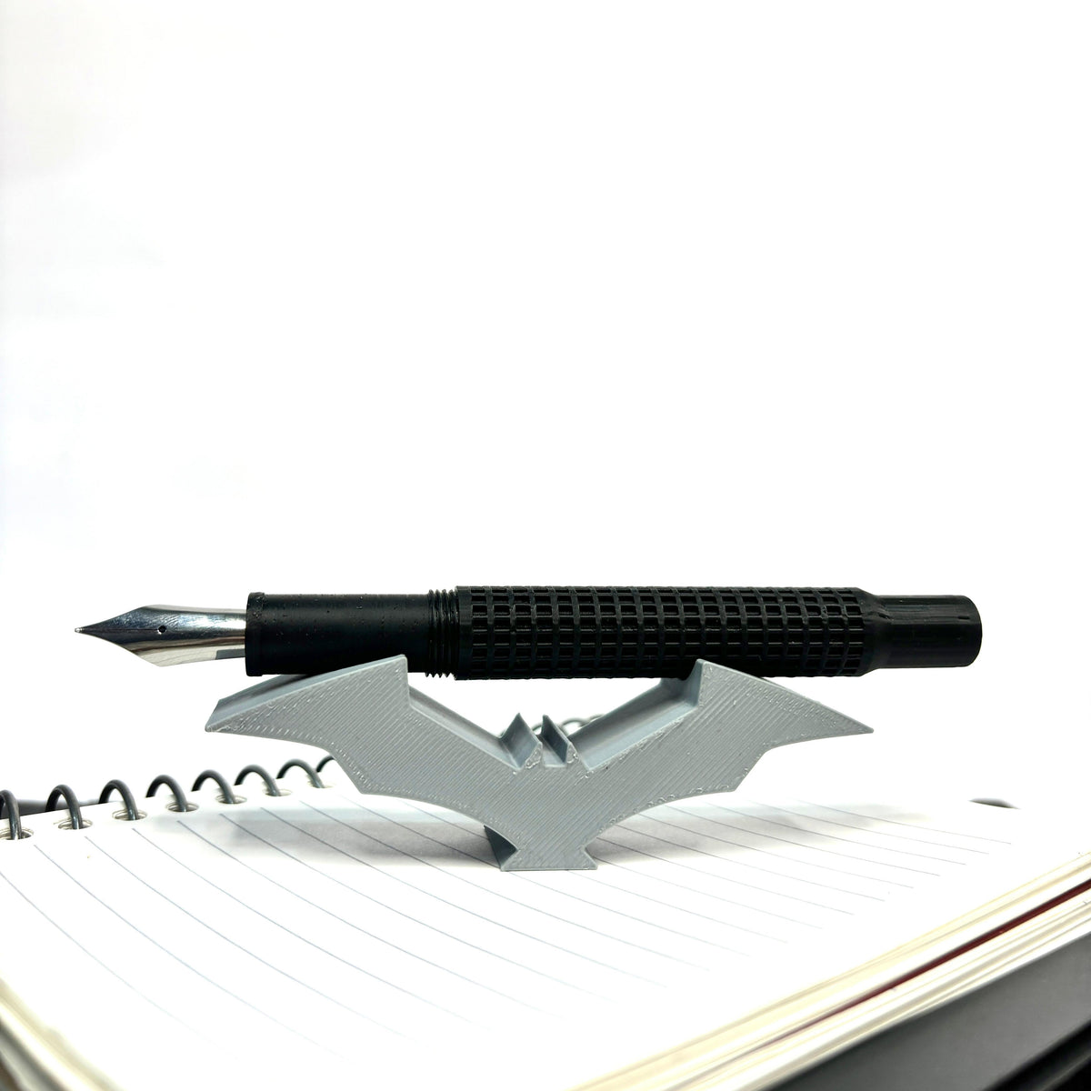 Arclayer 3D Printed Batman Pen Stand - Grey – The Pen World