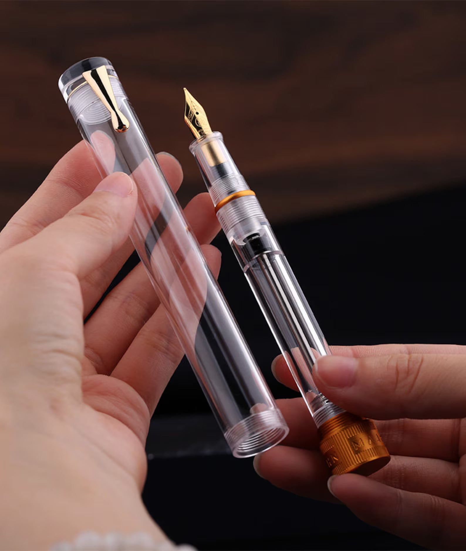 Moonman Majohn V1 Fountain Pen Gold Fine