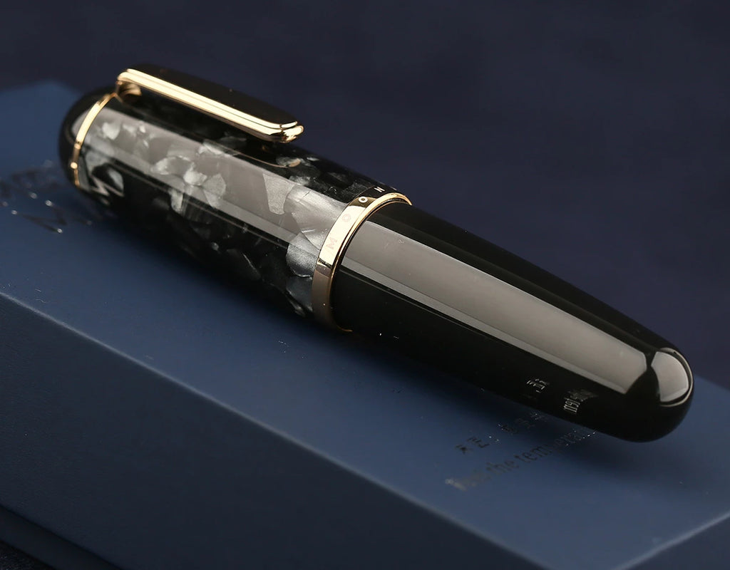 Moonman-Q1-MAJOHN-Mini-Acrylic-Fountain-Pen-Black-Portable-Ink-Pen-Iridium-EF-F-Nib-Palm.jpg_Q90.jpg_ (1)
